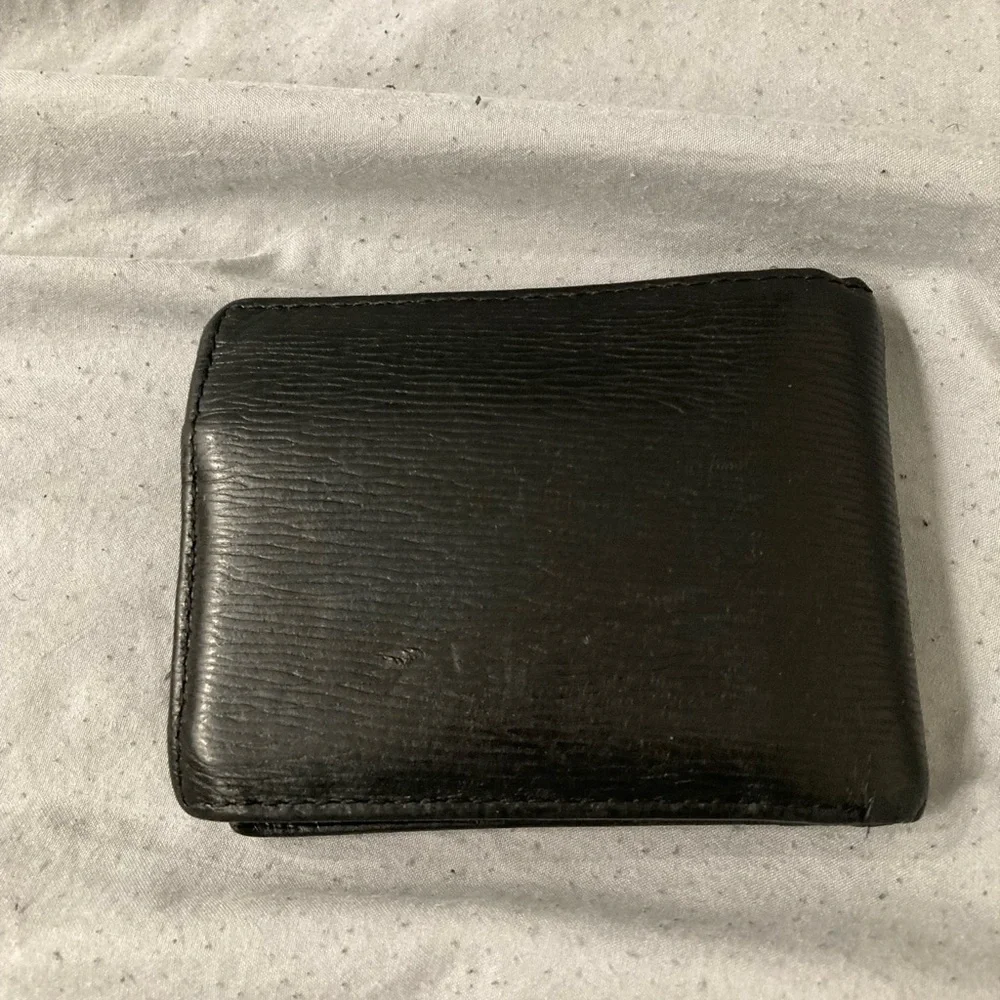 Calvin Klein Black Leather Compact Card & Key Wallet with CK Hardware